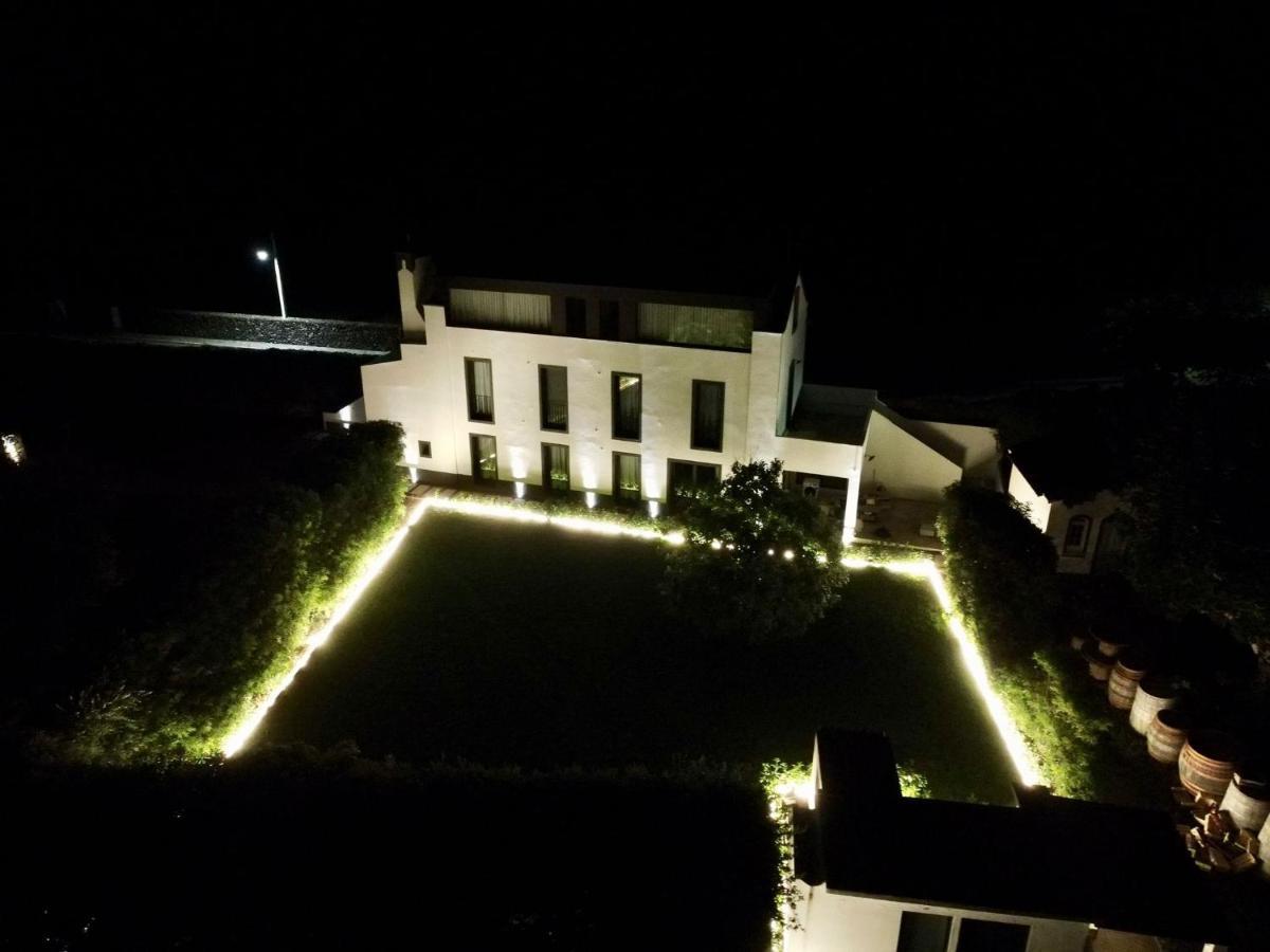 Nature & Sea - Casa Vinhateira East Duplex Caloura Exterior foto